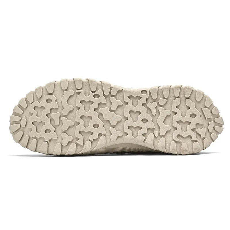 Ortopedyczne buty trekkingowe typu Slip-On