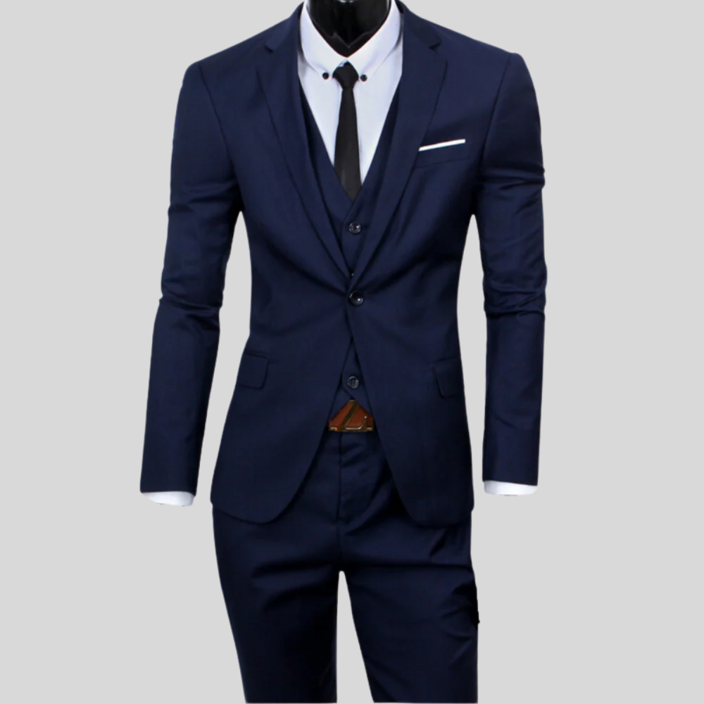 Klasyczny Garnitur Męski – Slim Fit do Biura