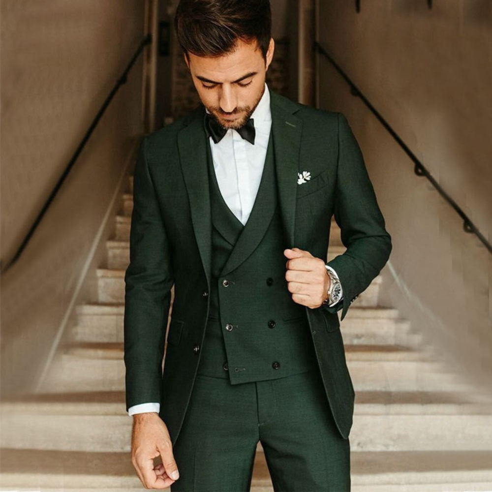 Męski Elegancki Garnitur – Stylowy Trzyczęściowy Smoking