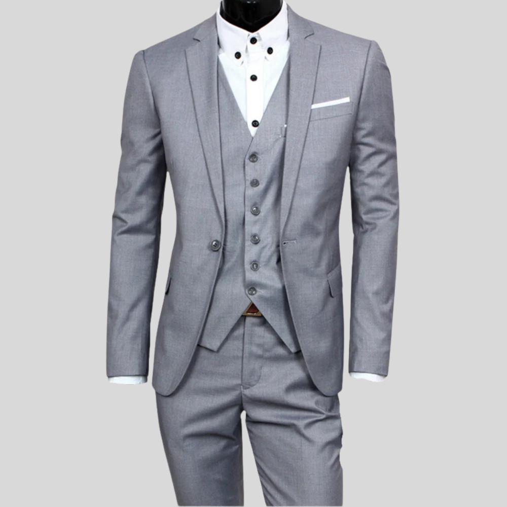 Klasyczny Garnitur Męski – Slim Fit do Biura