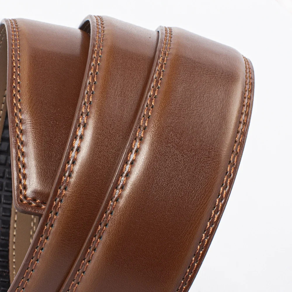 Męski formalny skórzany pasek – elegancki metalowy buckle design
