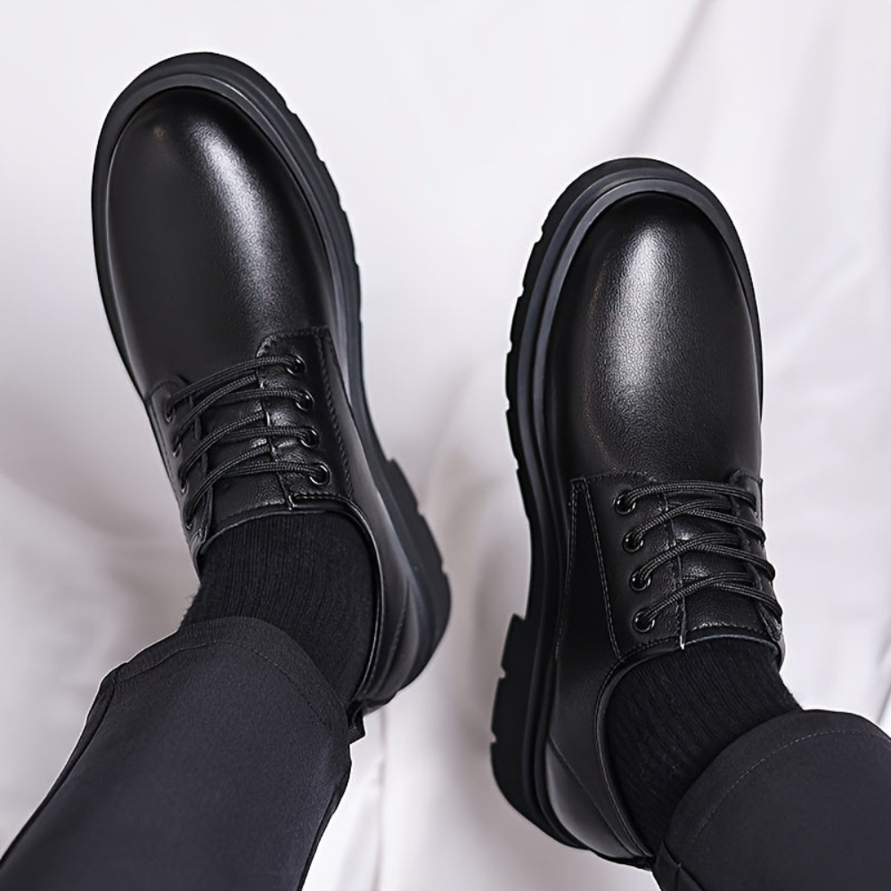 Męskie Skórzane Buty na Sznurowadła – Eleganckie na Co Dzień