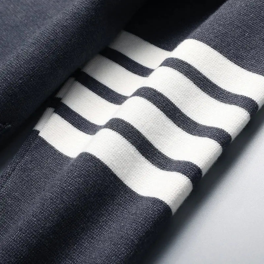 Męski nowoczesny kardigan – sportowy design z paskami na rękawach